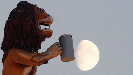 Un gran trago para la humanidad: la cerveza lunar pronto podría ser una realidad