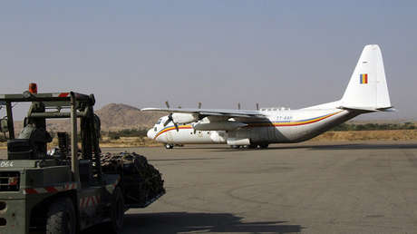 El expresidente de Gambia abandona el país dejando los cofres vacíos