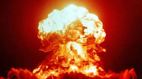 Un proyecto de ley exige la declaración de guerra antes de que Trump lance una bomba nuclear