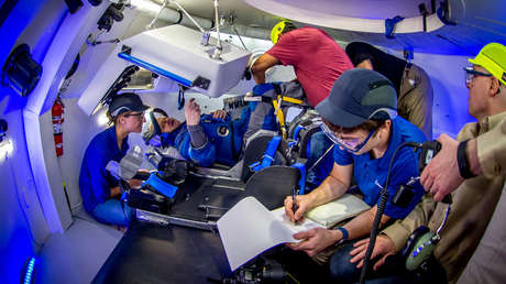 La NASA presenta su nuevo traje espacial inspirado en '2001: Odisea del espacio' (VIDEO)