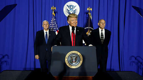 La primera semana de Trump: Malas noticias para los mexicanos, el TPP y los inmigrantes musulmanes