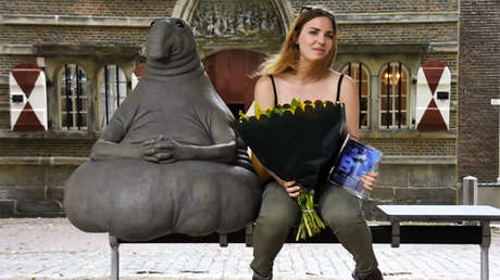 Memes: Escultura de un híbrido entre foca y elefante conquista a las redes sociales rusas