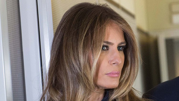 Oleada de críticas a Melania Trump en Twitter por su mensaje de apoyo a las mujeres