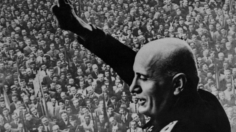 "La gran época del fascismo": cancelan en Italia un baile escolar ambientado en la época fascista 