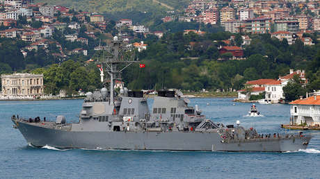 El destructor de EE.UU. que entró en el Mar Negro se dirige a un puerto de Rumanía