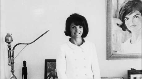 Salen a la luz cartas íntimas de Jackie Kennedy que revelan por qué se casó con Onassis