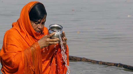 "Hasta que griten": Una ministra india afirma que ordenó la tortura de acusados de violación