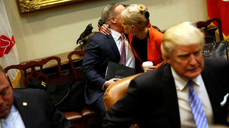 "El trabajo de Trump es torpedeado por su propia Administración"