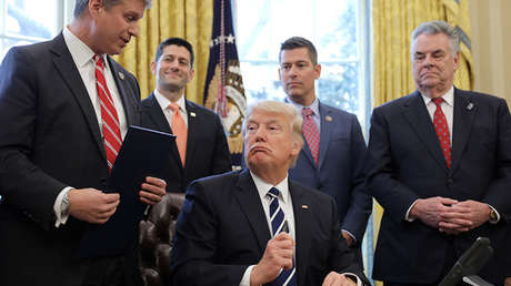 ¿Por qué Donald Trump le expresa a Colombia su "preocupación" por Venezuela?