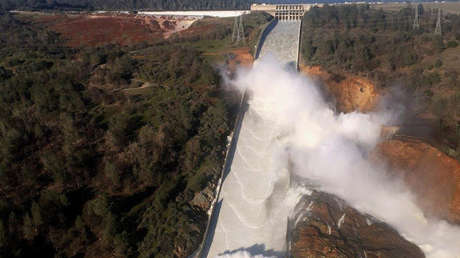 Cinco cifras impactantes sobre la crisis en la presa de Oroville
