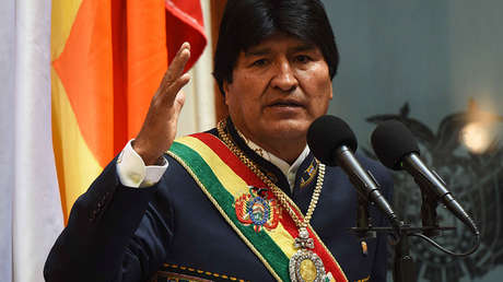 Evo Morales: "Democracia no es gobernar con la Constitución de Pinochet"