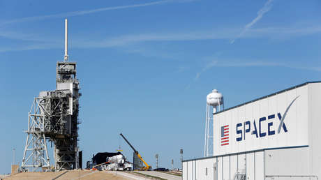 Space X aplaza 24 horas el lanzamiento de una superbacteria a la EEI