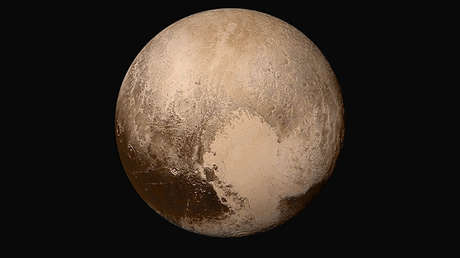 Plutón conquista el corazón de la Red