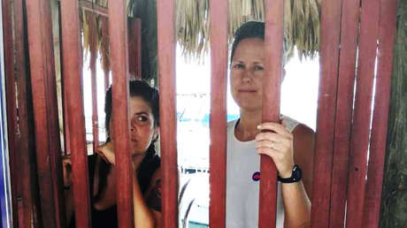 Guatemala detiene a un barco que ayuda a las mujeres a abortar