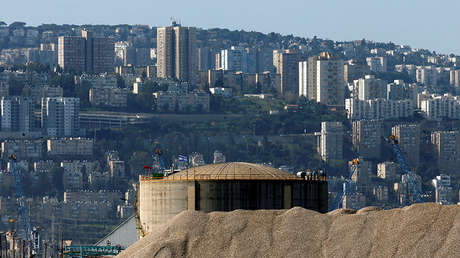 "Cinco bombas atómicas": 3.000 israelíes protestan contra un peligroso depósito de amoníaco