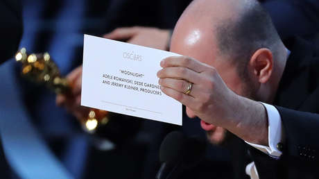 ¿Otra vez los 'hackers' rusos? La Red atribuye el error en los Oscar a una conspiración política