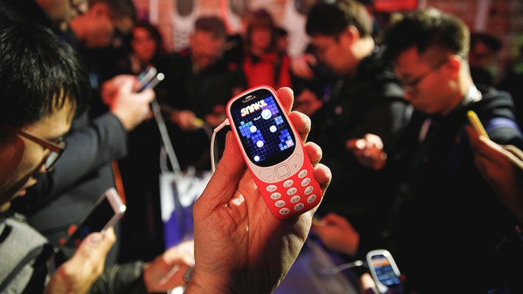 Todo lo que se puede y lo que no se puede hacer con el nuevo Nokia 3310