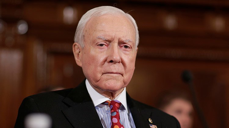 Líder demócrata pide que el fiscal general de EE.UU. dimita por sus supuestos lazos con Rusia