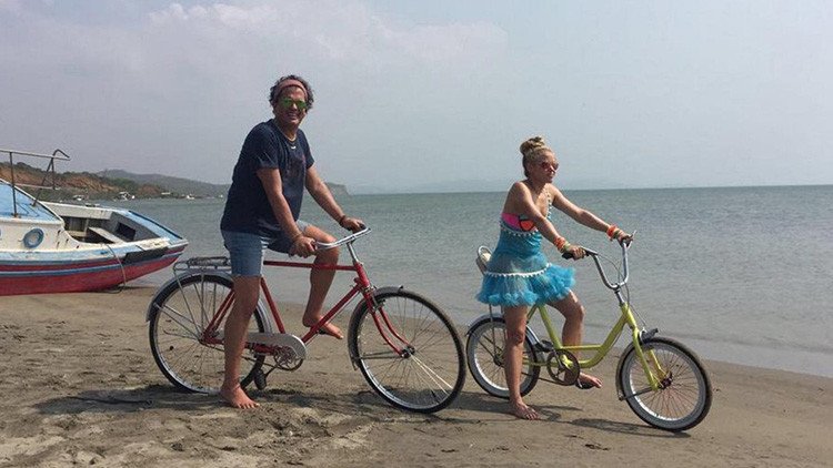 Shakira y Carlos Vives irán a juicio por un posible plagio de 'La bicicleta' (VIDEOS)