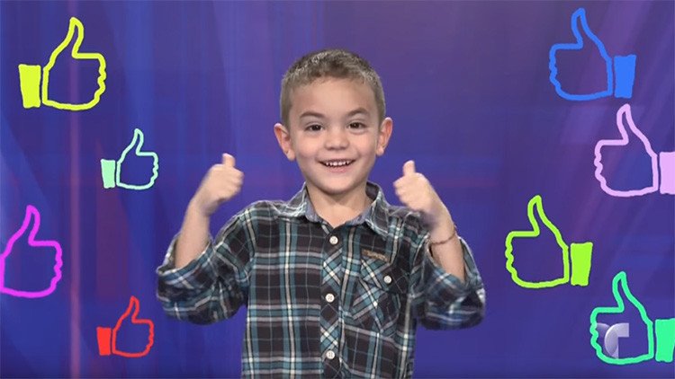 Habla inglés, árabe y ruso: Este niño colombiano de 5 años tiene el intelecto de Einstein