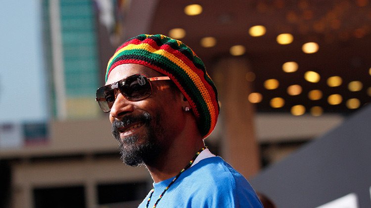 VIDEO: Snoop Dogg comenta el polémico videoclip donde dispara al payaso Trump