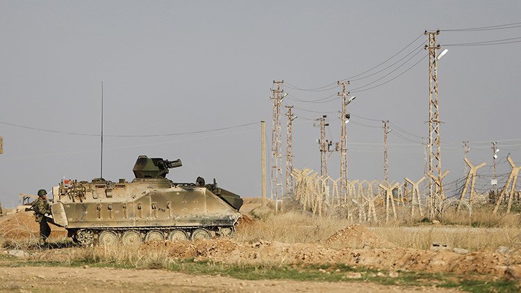 Turquía ataca aldeas sirias y deja múltiples heridos