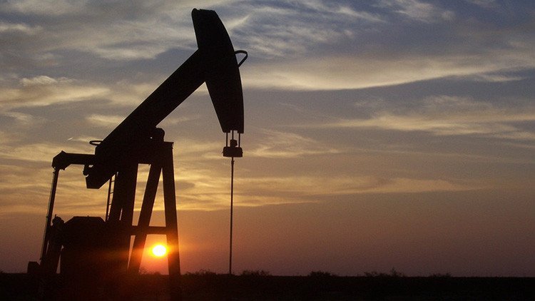 Petróleo: el jugoso nuevo negocio de Los Zetas en México