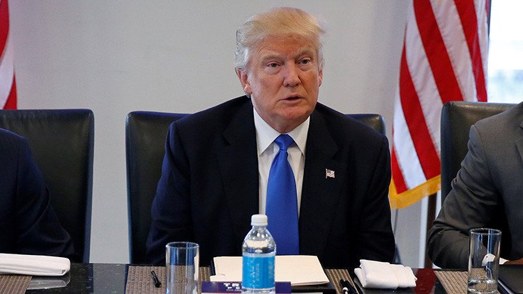 Un show de EE.UU. intenta demostrar con este video que Trump 'arrastra' problemas psicológicos