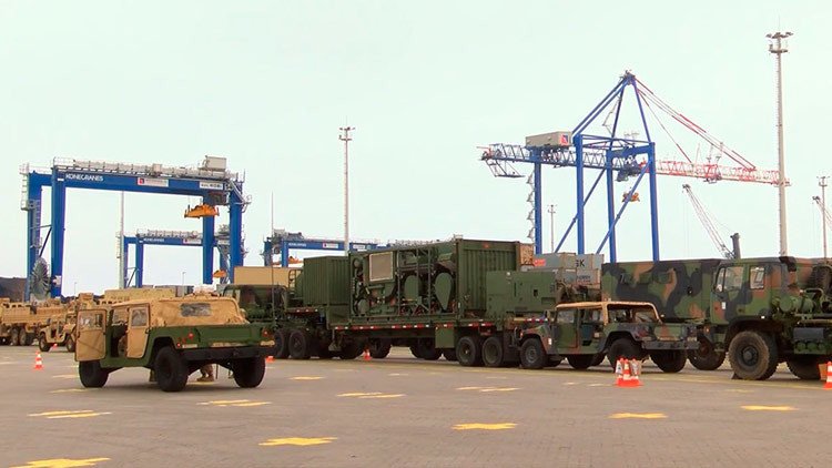 644 unidades de equipo militar: EE.UU. despliega un batallón cerca de las fronteras rusas (VIDEO)