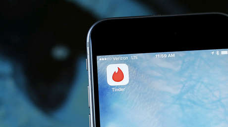 Joven, condenado a 18 años de cárcel por asesinar a su novia tras recibir un mensaje en Tinder