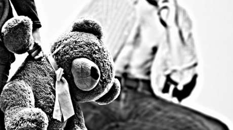 Un padre viola a su hija lesbiana para "mostrarle" que el sexo con hombres es mejor