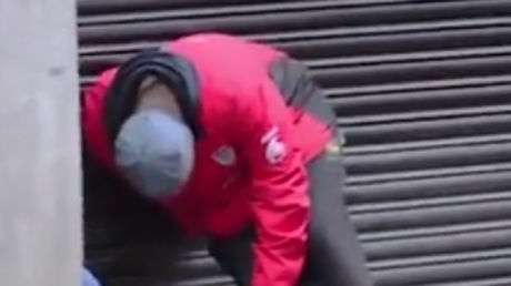 PERTURBADORAS IMÁGENES: Una destructiva droga deja a los que la prueban como muertos vivientes 