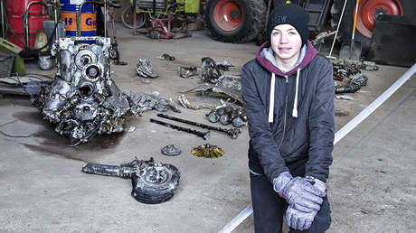 Un adolescente halla un avión de la Segunda Guerra Mundial mientras realizaba un proyecto escolar  