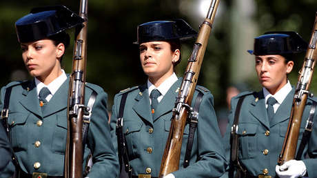 La guardia civil a la que podrían "joderle la vida" por ponerse un chaleco antibalas para mujeres