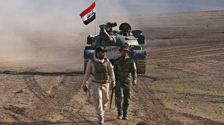 Hallan restos de 500 reos de una cárcel cerca de Mosul que controlaba el Estado Islámico 