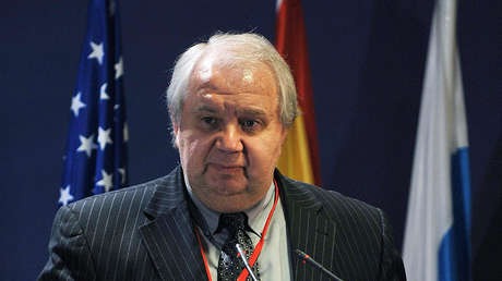 Diplomáticos de EE.UU. condenan la "caza de brujas" creada en torno al embajador ruso Kislyak