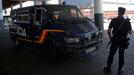 España: Cae una red de explotación sexual que vendía por Internet la virginidad de una menor