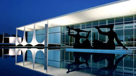 Temer abandona la residencia presidencial por culpa de... "fantasmas"