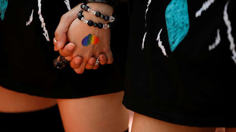 Pastor peruano: "Si encuentran a dos mujeres teniendo sexo, maten a las dos"