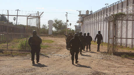 Desaparece jefe de custodios del penal mexicano del que se fugó 'El Negro'