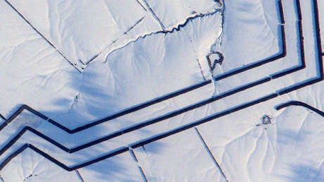Astronauta francés capta desde el espacio líneas misteriosas en la estepa rusa (FOTO)