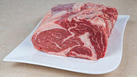 México suspende todas las importaciones de carne y aves de Brasil