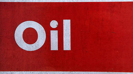 El precio del barril de petróleo Brent cae por debajo de los 50 dólares