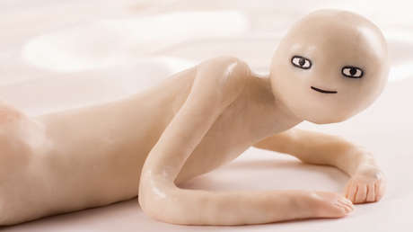 "¡Hola extraño!": Este inquietante video de un ser animado genera estupor en la Red