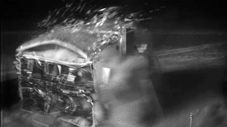 El video que muestra qué pasa con una casa durante una explosión nuclear