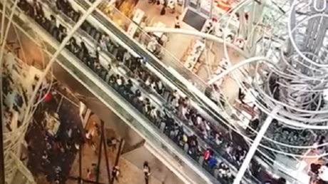 Una escalera eléctrica cambia repentinamente su dirección y esto fue lo que causó