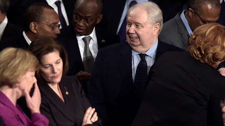 Exembajador de EE.UU. en URSS: "Quienes mejoraran lazos con Moscú no deben ser chivos expiatorios"