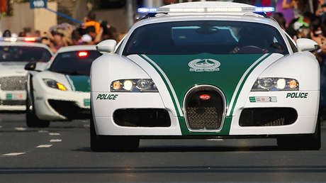 Insólito: Un policía de Dubái que se multó a sí mismo se convierte en héroe nacional