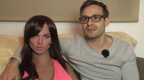 "No es sólo una vagina": hablamos con el creador de Samantha, la robot capaz de tener orgasmos 