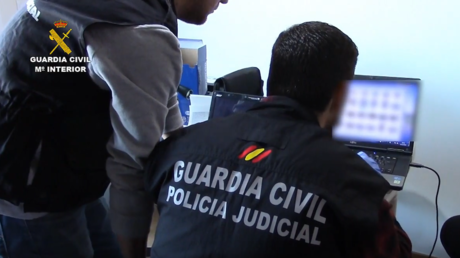 Golpe a la pornografía infantil en España: 102 detenidos y 450.000 archivos de contenido explícito